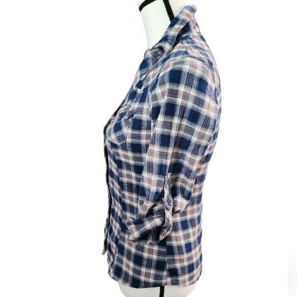 5/$25 Forever 21 plaid button down shirt - Picture 2 of 5